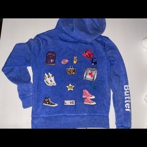 Butter size large fits 14/16